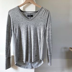 Abercrombie & Fitch sweater